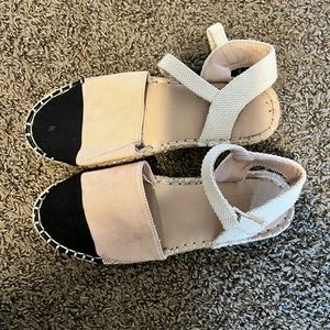 Zara girls sandals good condition only worn once or twice